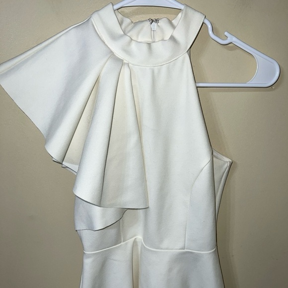 Lulu’s Chic Goals White One-Shoulder Skater Dress Small - Picture 3 of 7